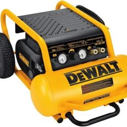 DeWalt D551461.6 HP Continuous, 225 PSI, 4.5 Gallon Compressor