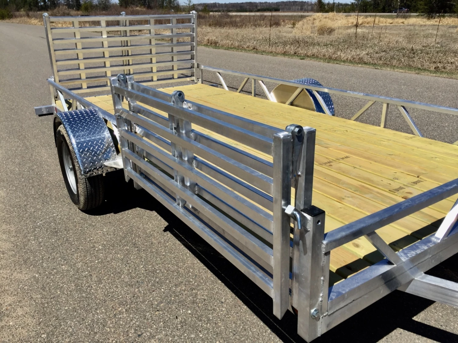Ridgeline 6' x 10' Aluminum Utility Trailer 3 Ridgeline 6' x 10' Aluminum Utility Trailer - Image 3