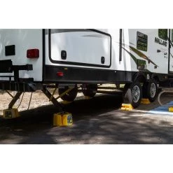 Camco Super Wheel Chock with Rope - Yellow 5 Camco Super Wheel Chock with Rope - Yellow -Automotive Sales Shop 320494 3