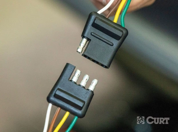 CURT 4-WAY FLAT CONNECTOR PLUG & SOCKET WITH 12" WIRES (PACKAGED) #58381 3 CURT 4-WAY FLAT CONNECTOR PLUG & SOCKET WITH 12" WIRES (PACKAGED) #58381 - Image 3