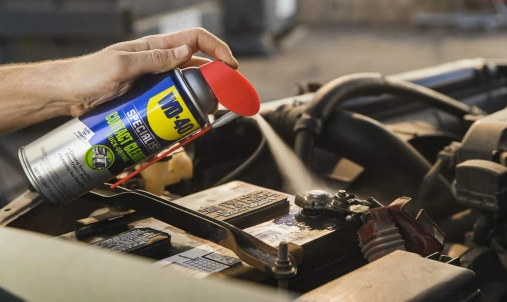 WD-40 Specialist Electrical Contact Cleaner Spray, 11oz. 4 WD-40 Specialist Electrical Contact Cleaner Spray, 11oz. - Image 4