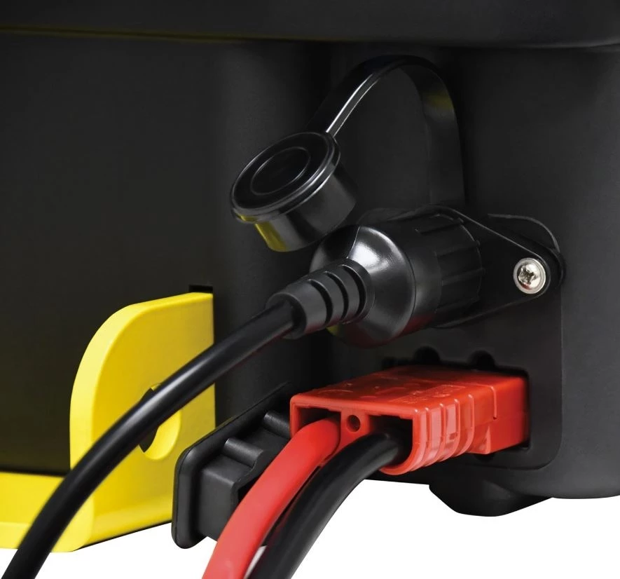 Superwinch Winch2Go 12V Wire Rope Winch 4 Superwinch Winch2Go 12V Wire Rope Winch - Image 4