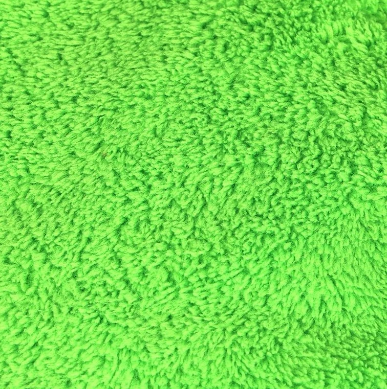 Turtle Wax Platinum 2 pack Plush Drying and Dusting Towel 3 Turtle Wax Platinum 2 pack Plush Drying and Dusting Towel - Image 3