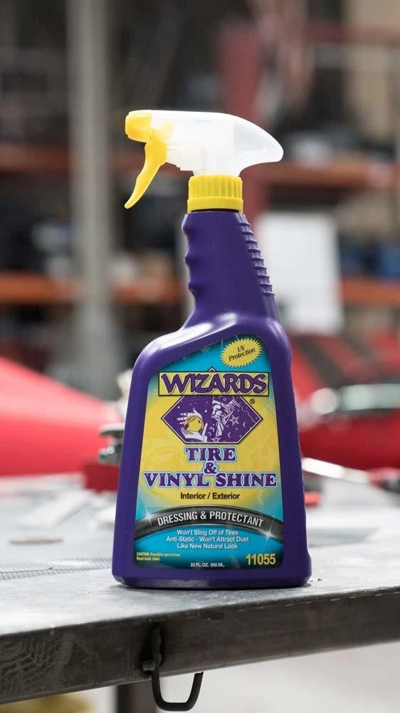 Wizards Tire and Wheel Vinyl Shine - 22 oz 2 Wizards Tire and Wheel Vinyl Shine - 22 oz - Image 2